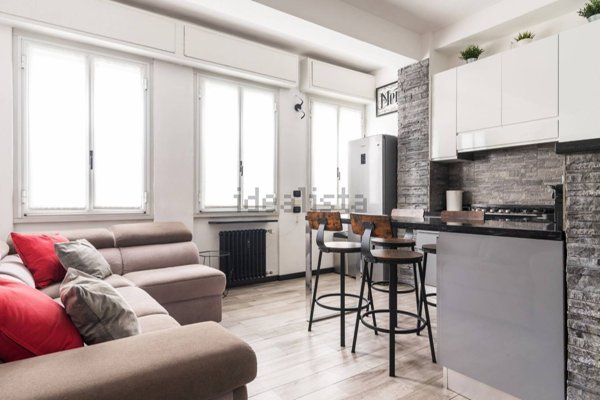 appartamento in vendita a Milano in zona Vigentino