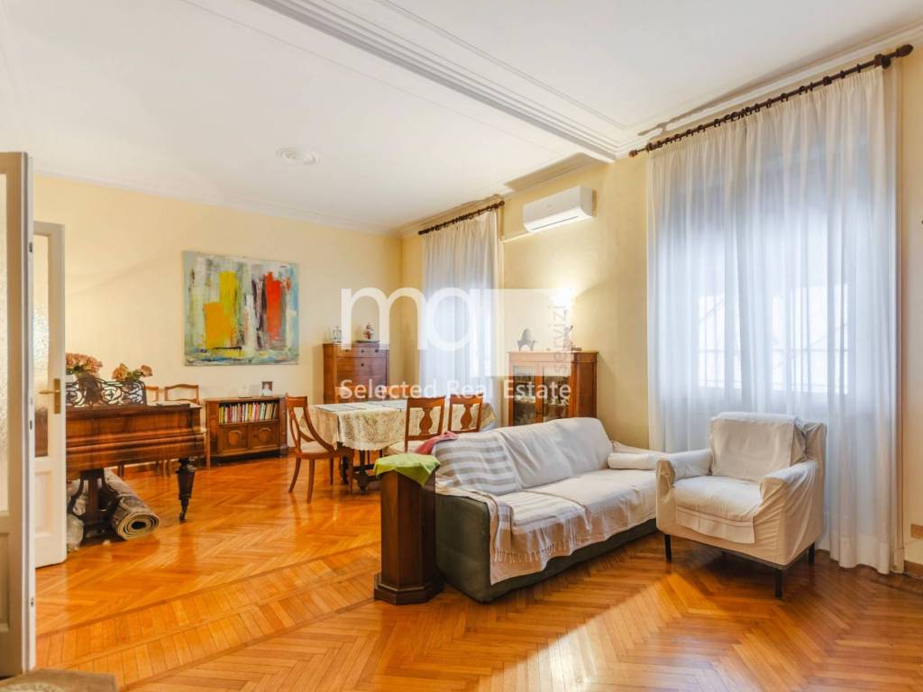 appartamento in vendita a Milano in zona Il Portello