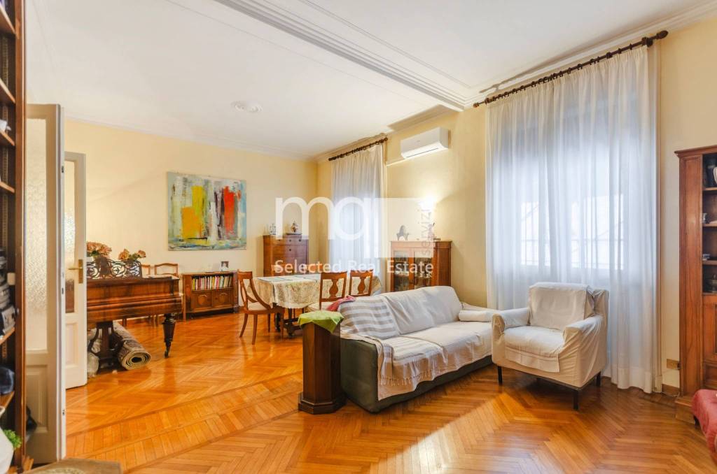 appartamento in vendita a Milano in zona Sempione