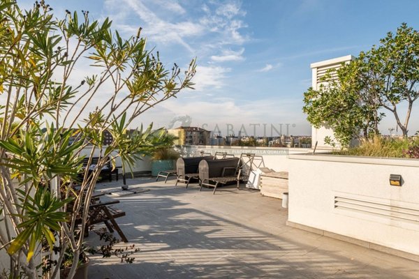 appartamento in vendita a Milano in zona Lambrate