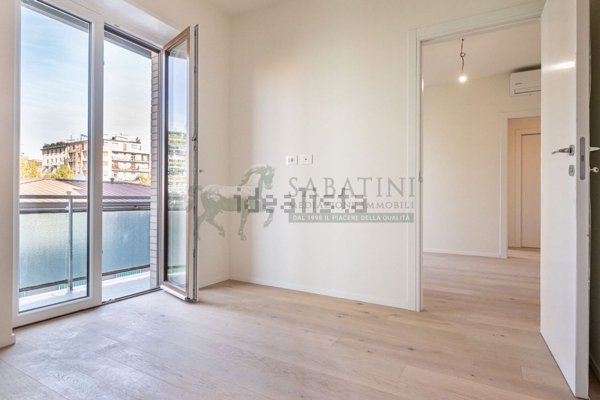 appartamento in vendita a Milano in zona Solari