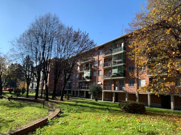 appartamento in vendita a Milano in zona Niguarda