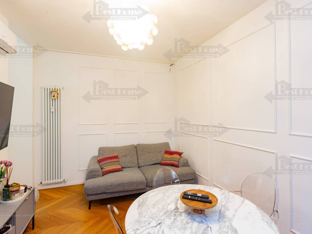 appartamento in vendita a Milano in zona Città Studi