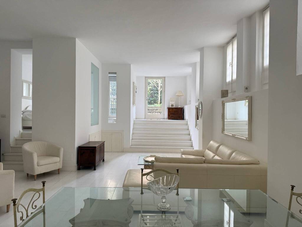 appartamento in vendita a Milano in zona Porta Romana