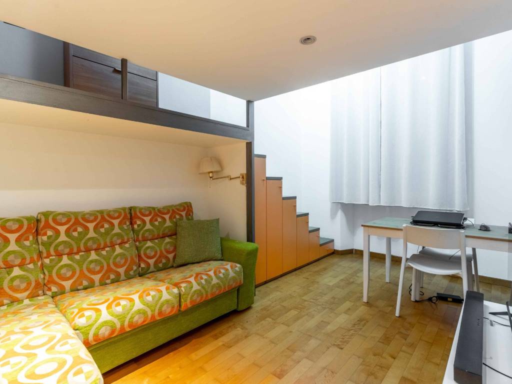 appartamento in vendita a Milano in zona Chiesa Rossa