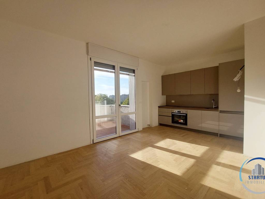 appartamento in vendita a Milano in zona Precotto