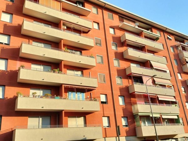 appartamento in vendita a Milano in zona Gallaratese