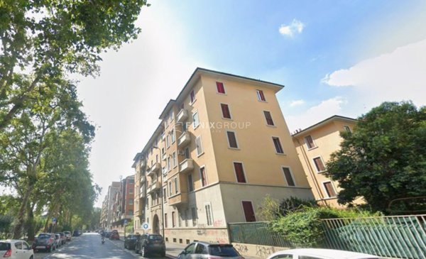 appartamento in vendita a Milano in zona Città Studi