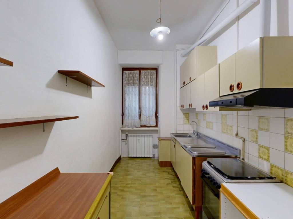 appartamento in vendita a Milano in zona Corvetto