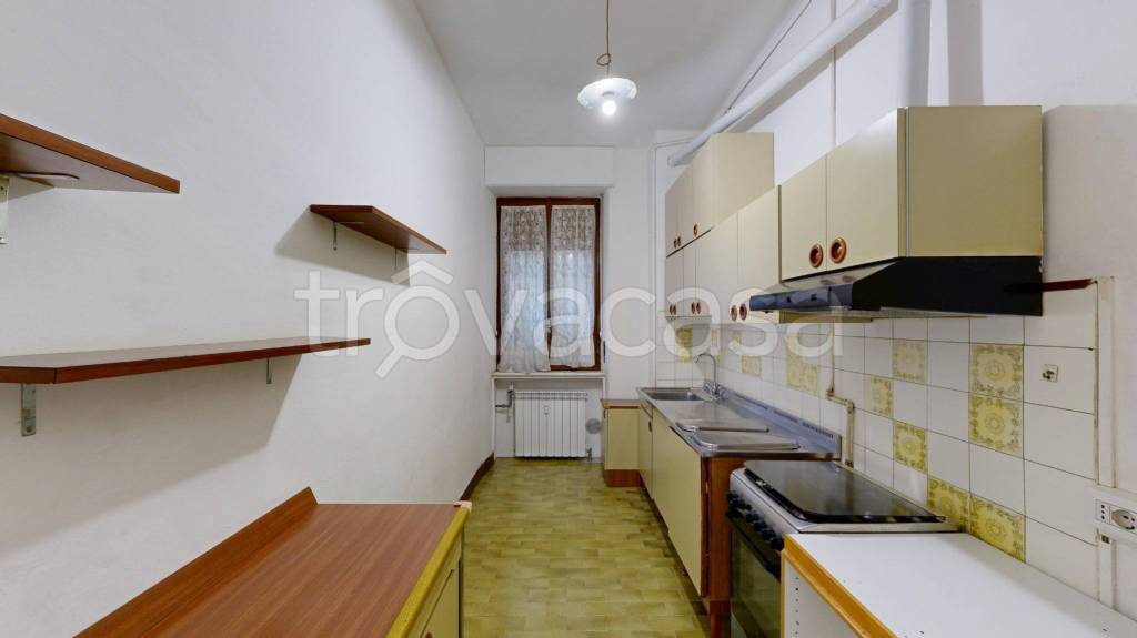 appartamento in vendita a Milano in zona Corvetto