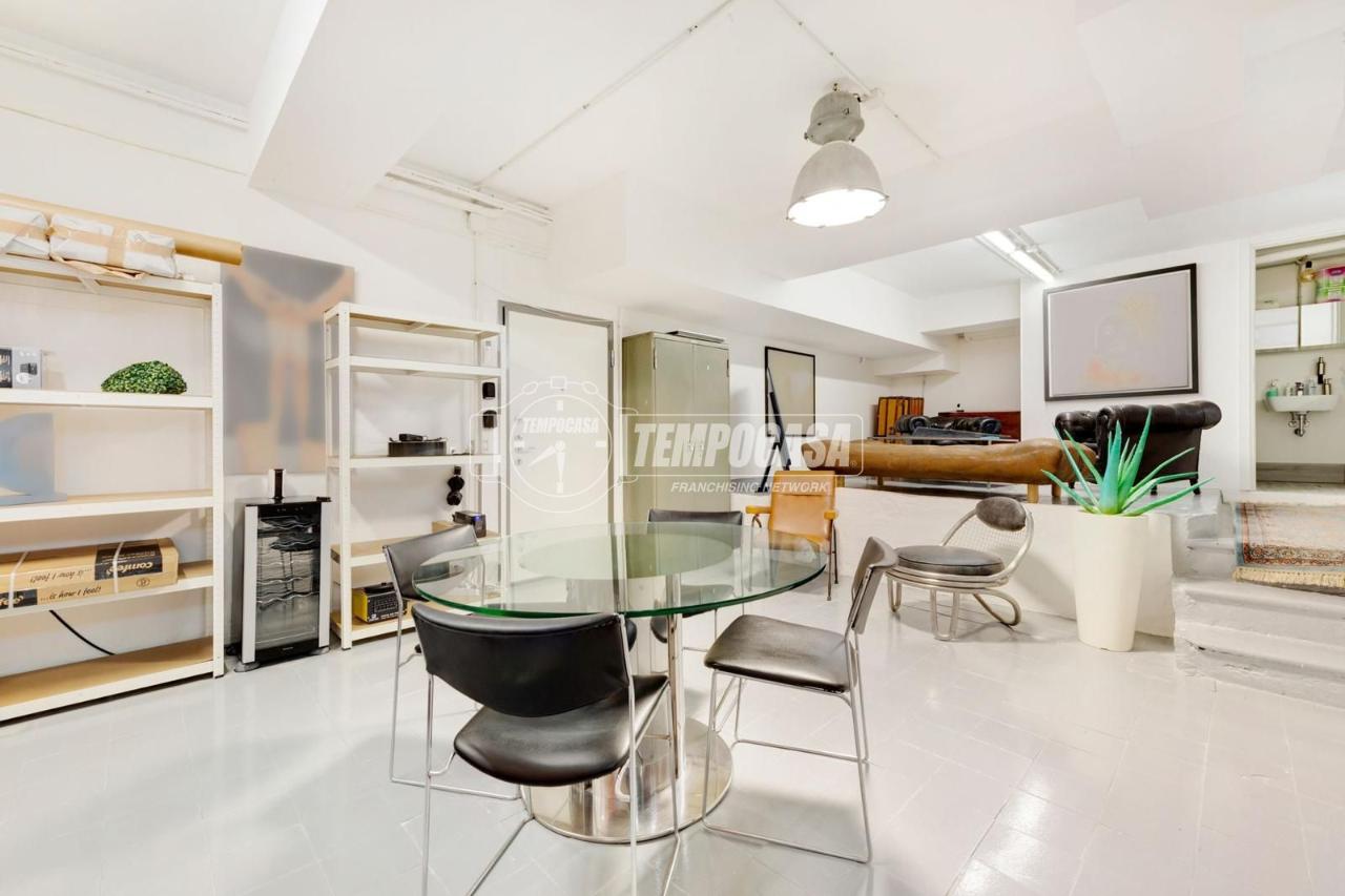 appartamento in vendita a Milano in zona Città Studi