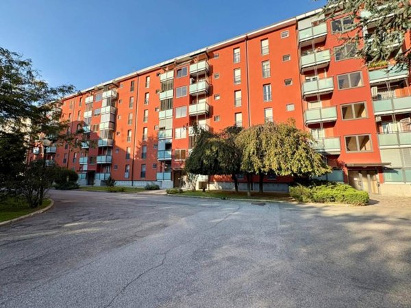 appartamento in vendita a Milano in zona San Siro