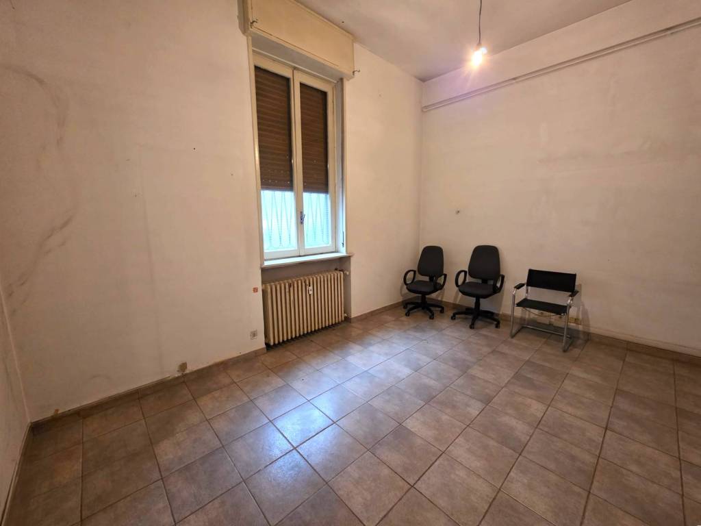 appartamento in vendita a Milano in zona Stadera