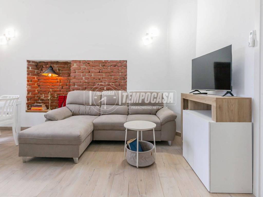 appartamento in vendita a Milano in zona Dergano