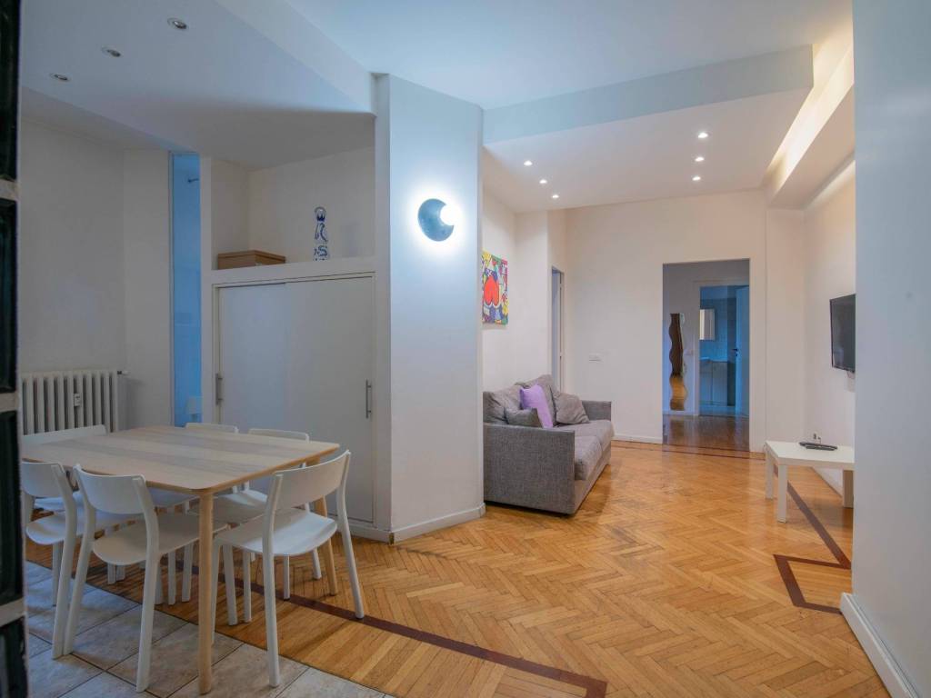 appartamento in vendita a Milano in zona Isola