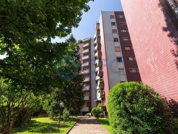 appartamento in vendita a Milano in zona Turro