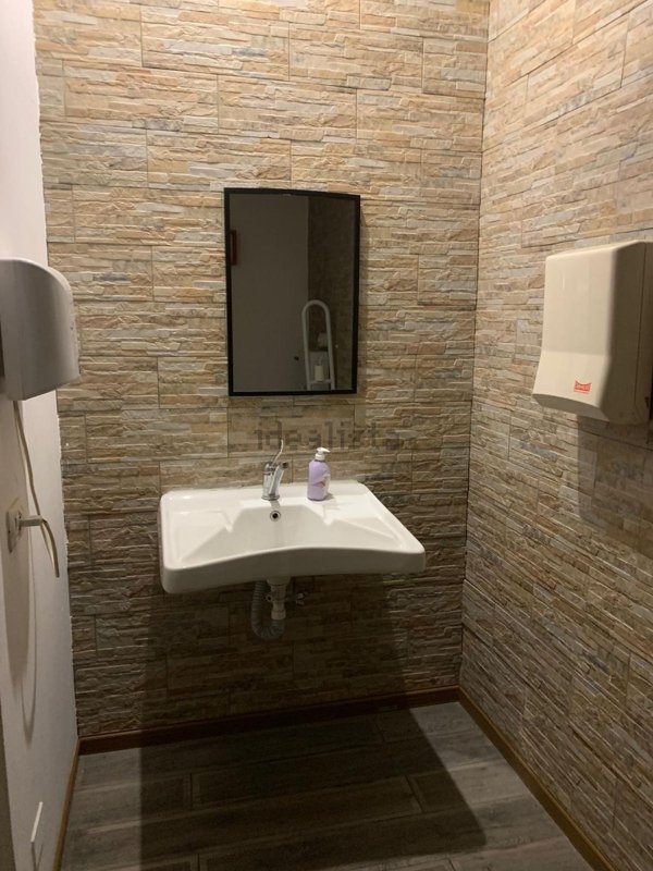 negozio in vendita a Milano