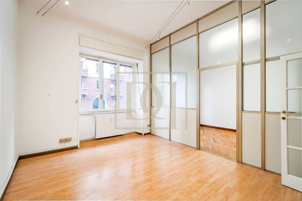 appartamento in vendita a Milano in zona Centro Direzionale