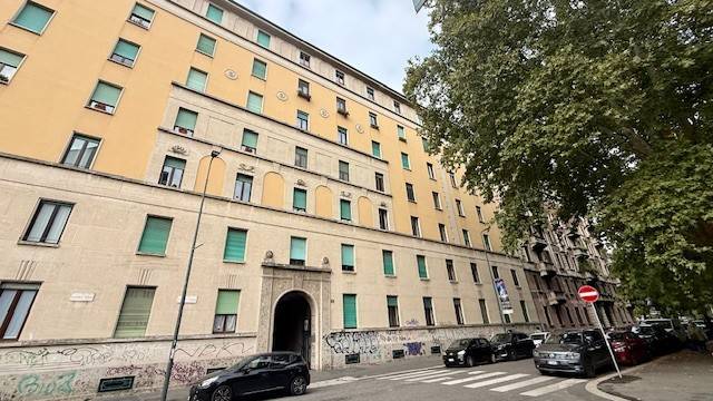 appartamento in vendita a Milano in zona XXII Marzo
