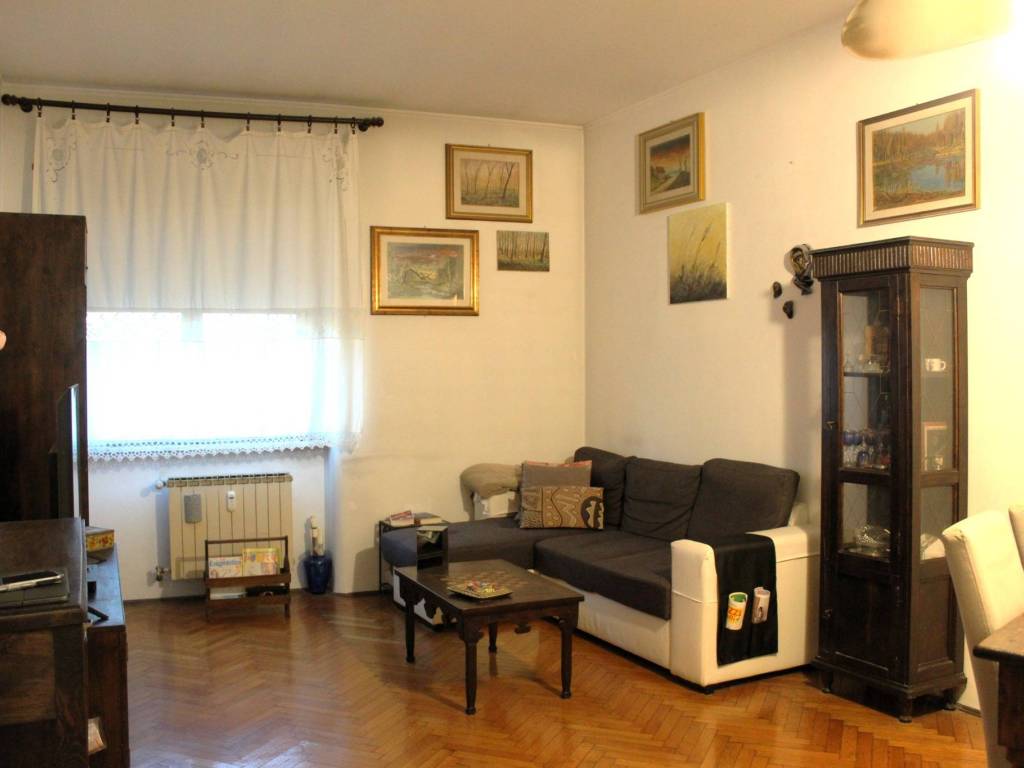 appartamento in vendita a Milano in zona Città Studi