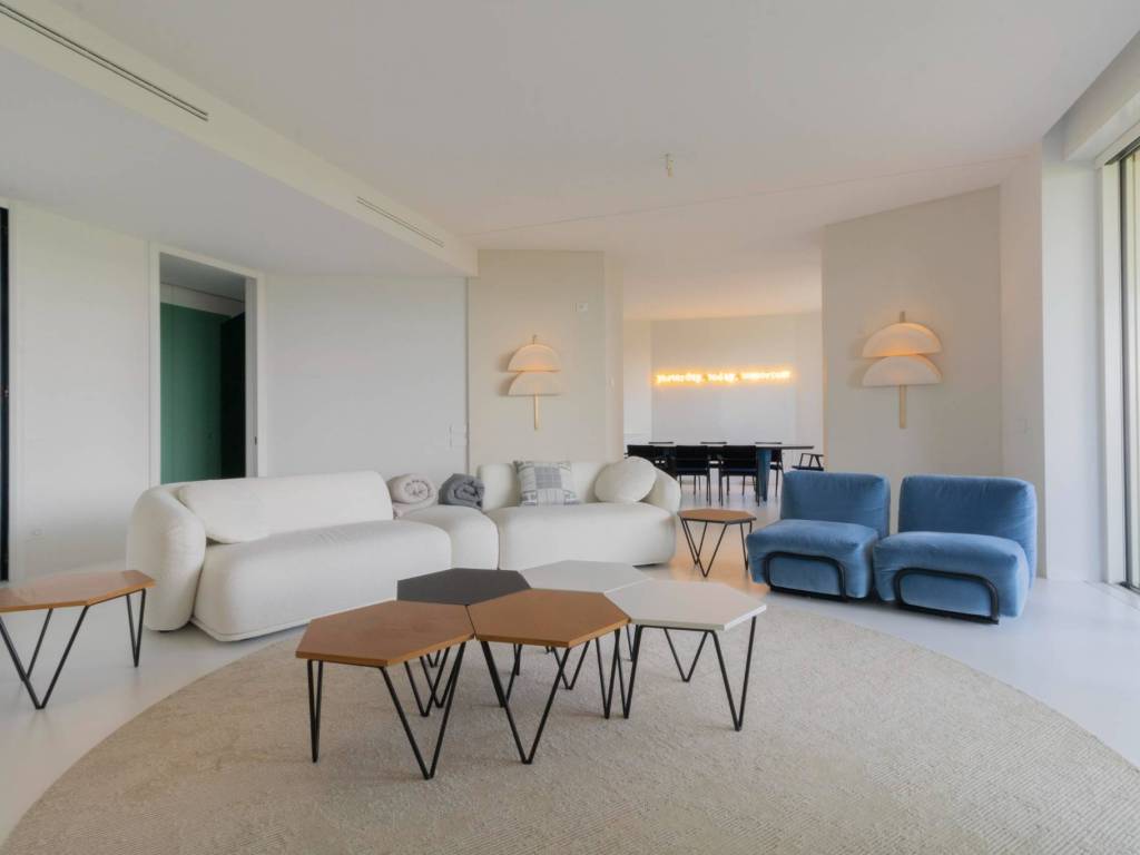 appartamento in vendita a Milano in zona Sempione