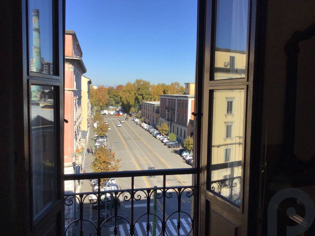 appartamento in vendita a Milano in zona Dergano