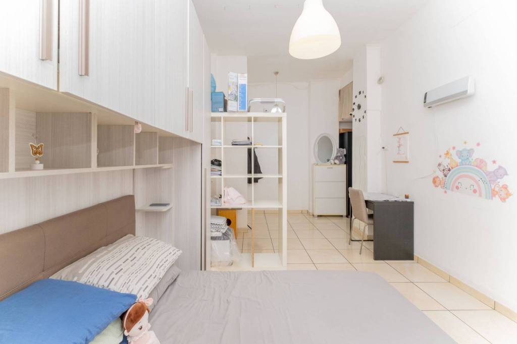 appartamento in vendita a Milano in zona Quarto Oggiaro