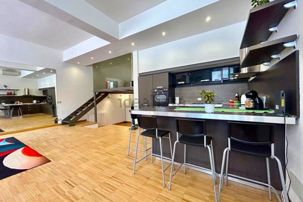 appartamento in vendita a Milano in zona Gallaratese