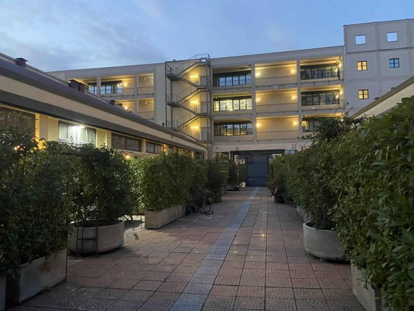 appartamento in vendita a Milano in zona Piazzale Lodi