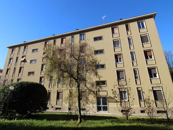 appartamento in vendita a Milano in zona Chiesa Rossa