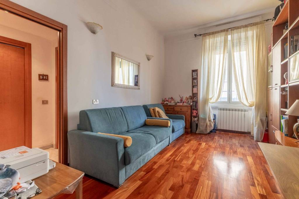 appartamento in vendita a Milano in zona Morivione