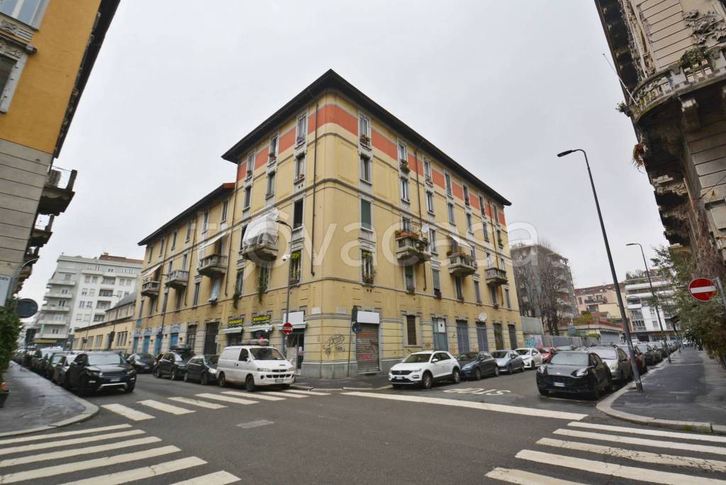 appartamento in vendita a Milano in zona Loreto