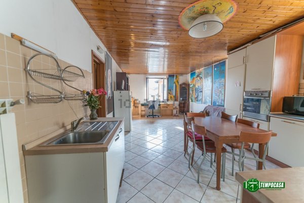 appartamento in vendita a Milano in zona Niguarda