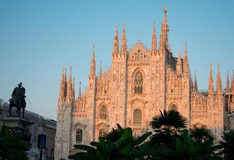 negozio in vendita a Milano in zona Forlanini