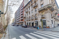 appartamento in vendita a Milano in zona XXII Marzo