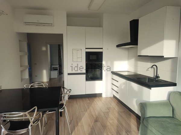 appartamento in vendita a Milano in zona Quinto Romano