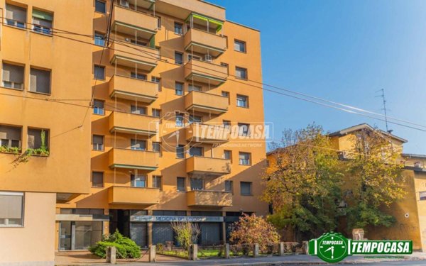 locale di sgombero in vendita a Milano in zona Quarto Oggiaro