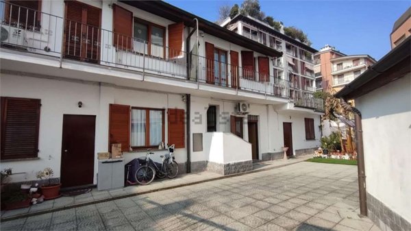 appartamento in vendita a Milano in zona Quarto Cagnino