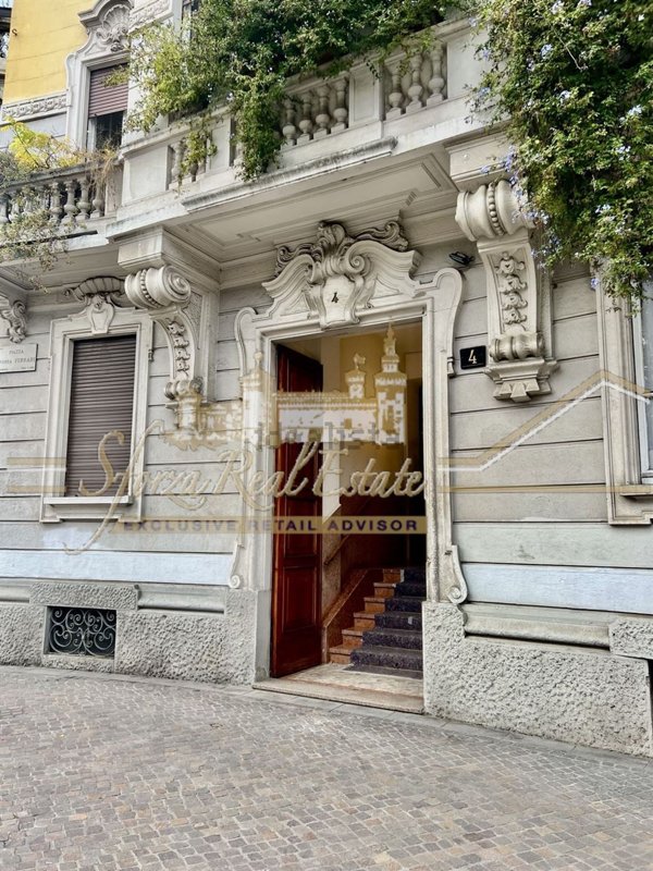 appartamento in vendita a Milano in zona Porta Vigentina