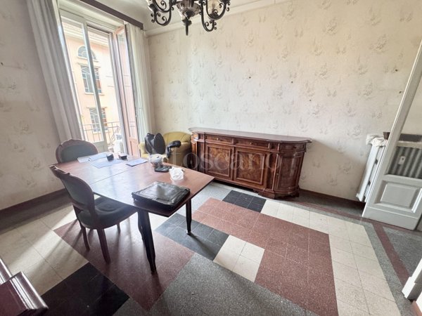 appartamento in vendita a Milano in zona Loreto