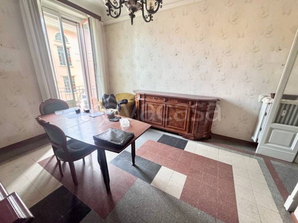 appartamento in vendita a Milano in zona Casoretto