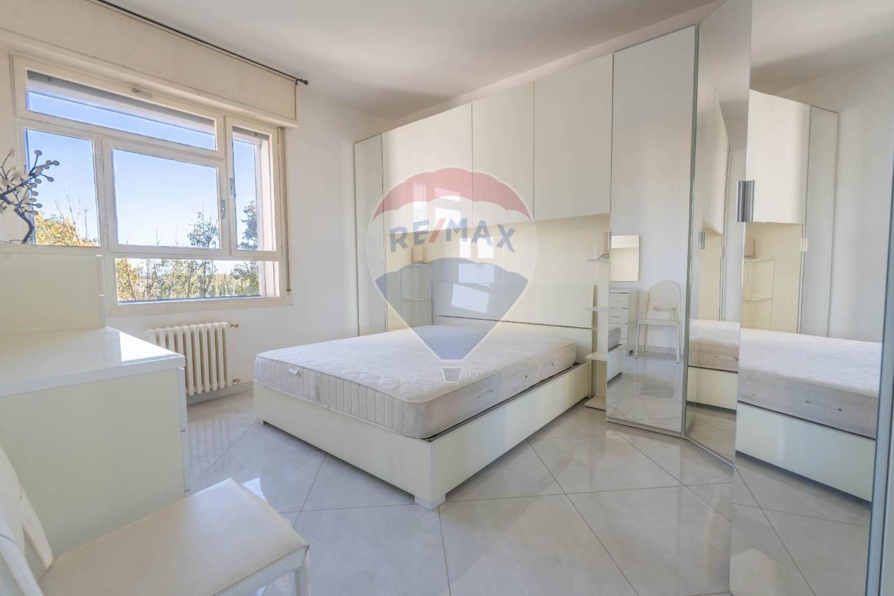 appartamento in vendita a Milano in zona Gratosoglio