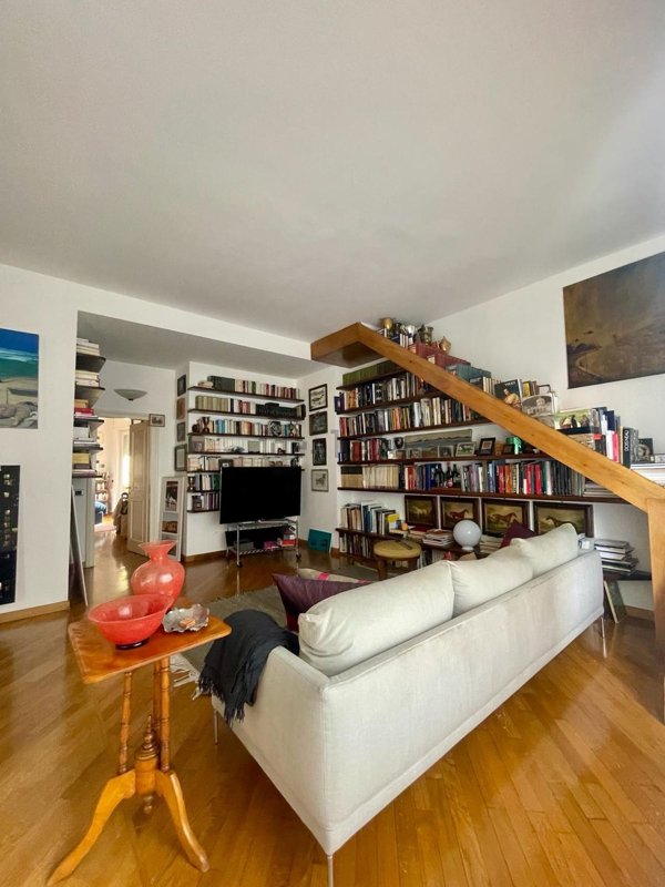 appartamento in vendita a Milano in zona Porta Ticinese