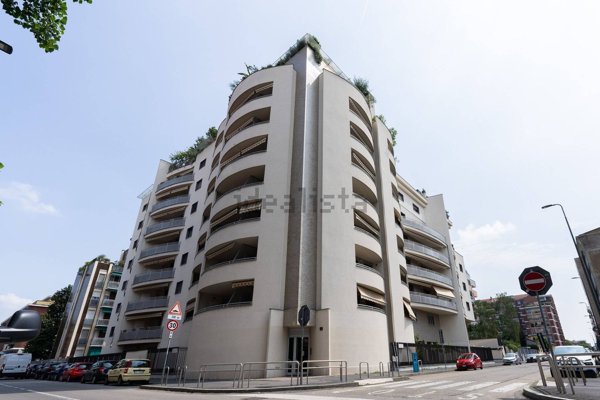 casa indipendente in vendita a Milano