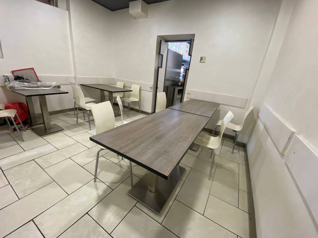 appartamento in vendita a Milano in zona Gallaratese