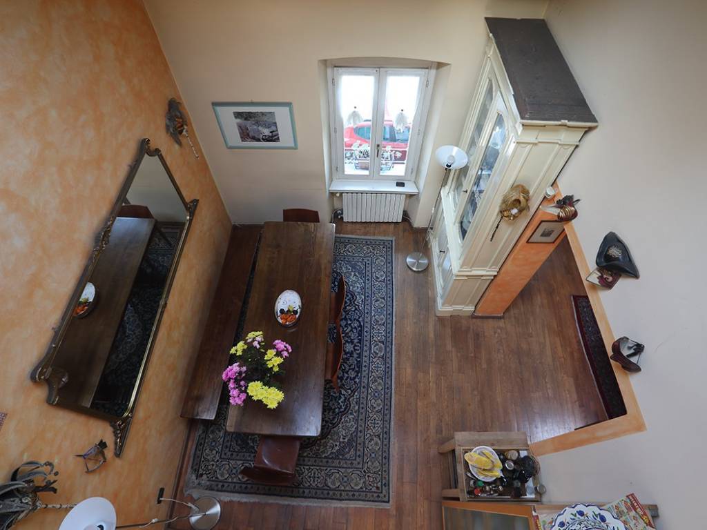 intera palazzina in vendita a Milano in zona Lambrate