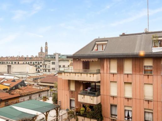 appartamento in vendita a Milano in zona Bocconi