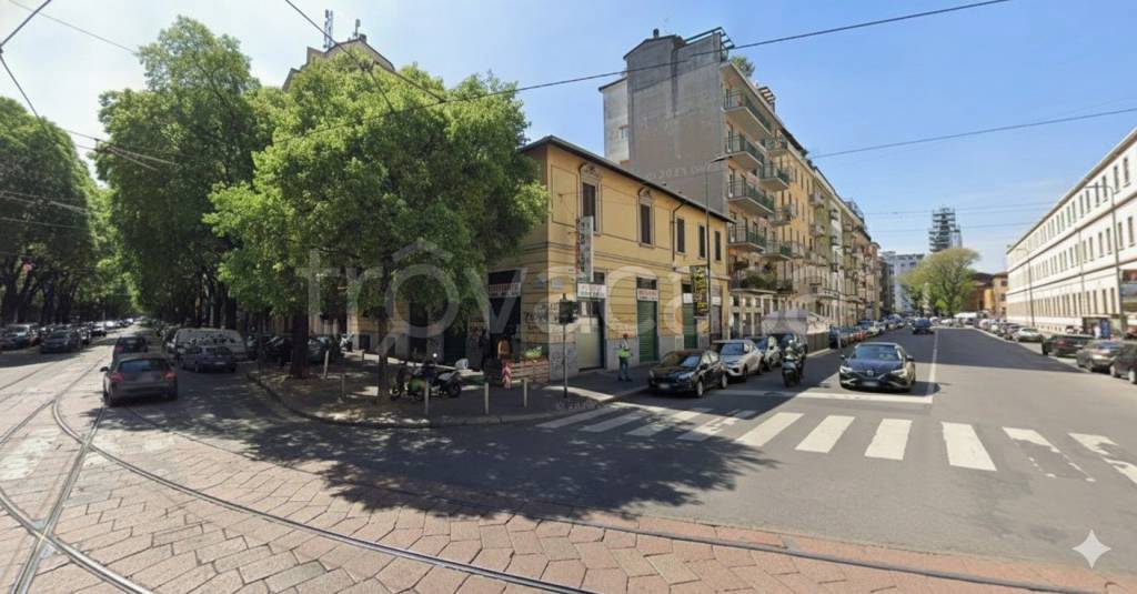 appartamento in vendita a Milano in zona Casoretto