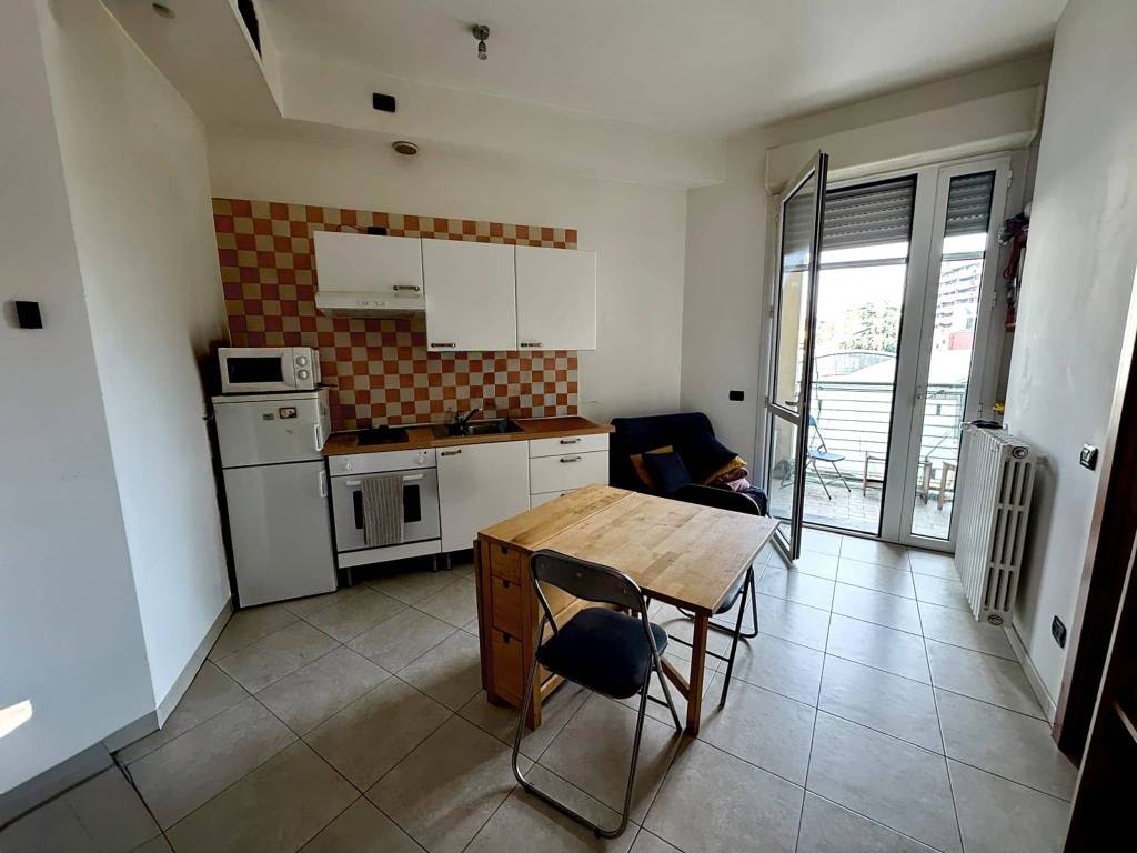 appartamento in vendita a Milano in zona Chiesa Rossa