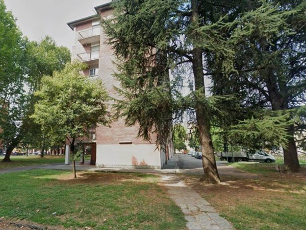 appartamento in vendita a Milano in zona Chiesa Rossa